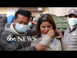 Read more about the article Nepal plane crash, a nurses strike and travel in China: World in Photos, Jan. 18