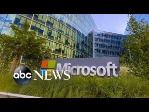Read more about the article Microsoft to lay off 10,000 workers amid tech downturn