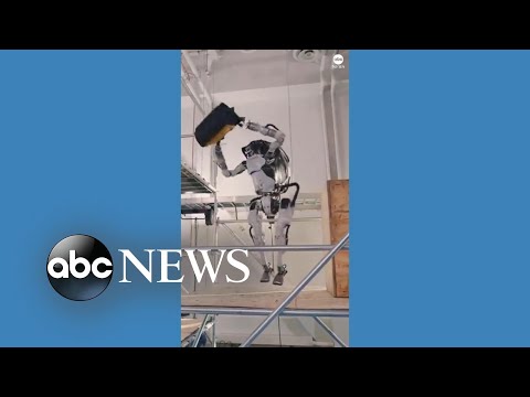 You are currently viewing Boston Dynamics robot showcases new skills