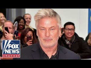 Read more about the article Alec Baldwin is facing serious jail time, famed attorney warns