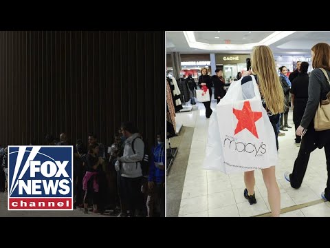 You are currently viewing Migrants arrested for shoplifting $12k from Macy’s