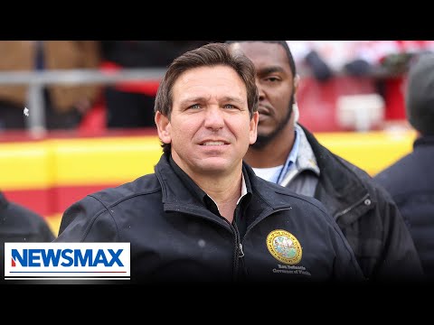 You are currently viewing Ron DeSantis fights back against CRT, queer theory in AP course curriculum