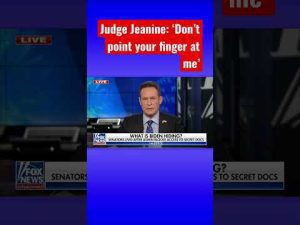 Read more about the article Judge Jeanine spars with Jessica Tarlov over classified docs #shorts