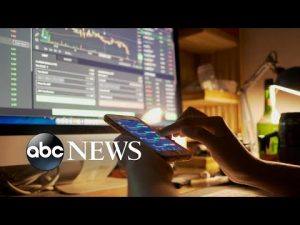 Read more about the article The year that crypto broke: How trillions of dollars were lost