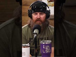 Read more about the article Phil Robertson Doesn’t Understand How the Disciples Didn’t Understand