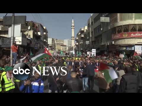 You are currently viewing Israeli-Palestinian tensions rise after deadly attacks, raids l GMA