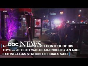 Read more about the article 22 injured after car crashes into NYC restaurant