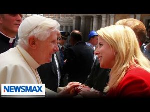 Read more about the article Pope Benedict’s funeral reminded us of this | Father Gerald Murray | Saturday Report