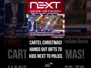 Read more about the article Cartel Christmas! Hands Out Gifts To Kids Next To Police #shorts