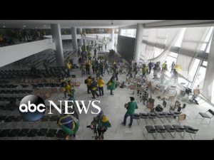 Read more about the article Protestors storm Brazilian capital