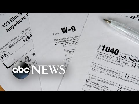 You are currently viewing The IRS suggests waiting to file your tax returns