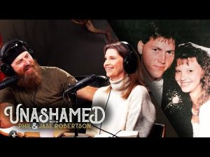 Read more about the article Jase & Missy’s Wedding Night Didn’t Go So Well & Phil & Miss Kay’s Romantic Bedtime Habit | Ep 630