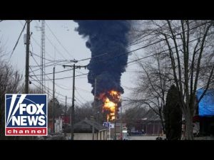 Read more about the article Ohio train derailment sparks new environmental concerns
