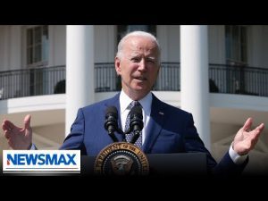 Read more about the article Pressure mounts on Biden to address flying objects, Ohio train disaster