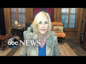 Read more about the article Erin Brockovich: Ohio ‘community is left to fend for themselves’ on toxic train risk