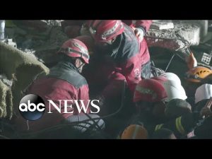 Read more about the article Earthquake survivors being pulled from the rubble almost 2 weeks later