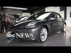 Read more about the article Tesla recalls more than 360,000 vehicles