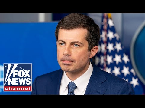You are currently viewing East Palestine residents: Fire Pete Buttigieg