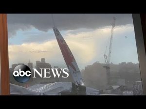 Read more about the article Dramatic moments at sail race
