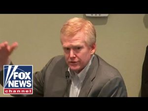 Read more about the article Alex Murdaugh’s testimony is going to be ‘devastating’ for him: Criminal defense attorney