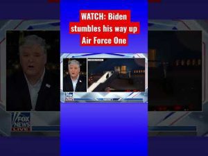 Read more about the article Once again, Biden is tripping his way up Air Force One #biden #ukraine