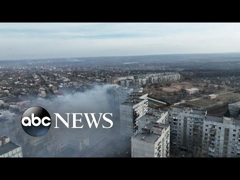 You are currently viewing Russian, Ukrainian forces battle for control of key city of Bakhmut l ABCNL