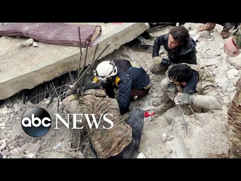 You are currently viewing At least 2,300 dead after massive earthquake in Turkey and Syria