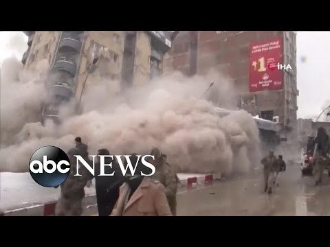 You are currently viewing Death toll rises after massive earthquake rocks Turkey-Syria border