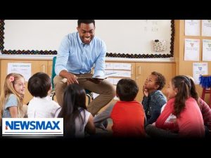Read more about the article Missouri school looking to ban CRT | National Report