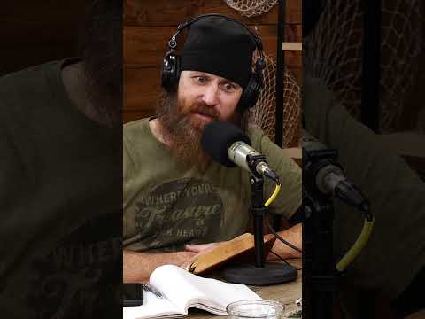 You are currently viewing Jase Robertson Remembers Uncle Si Hates Going to the Hospital