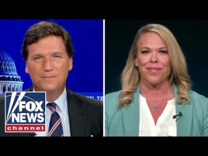 Read more about the article Female powerlifter tells Tucker having to compete against trans opponents is outrageous