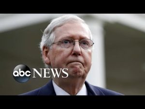 Read more about the article Mitch McConnell hospitalized after fall l GMA