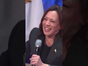 Read more about the article Kamala Harris Cringeworthy Moment
