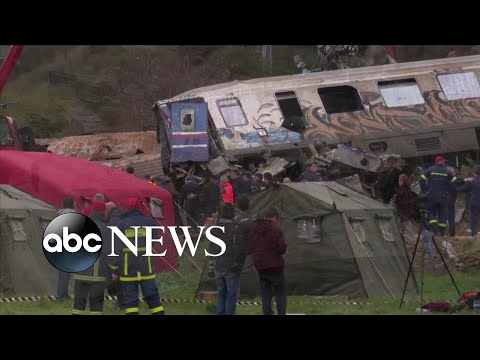 You are currently viewing At least 43 people killed in Greece train collision