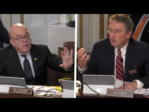 You are currently viewing Thomas Massie Leaves Democrat SPEECHLESS During HEATED Censorship Debate