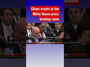Read more about the article CALLED OUT: WH press briefing reporter confronts Karine Jean-Pierre #shorts