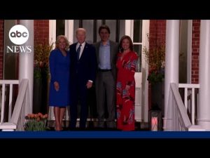 Read more about the article Biden and Trudeau meet in Ottawa