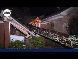 Read more about the article At least 23 killed after powerful tornado ripped through Mississippi | GMA