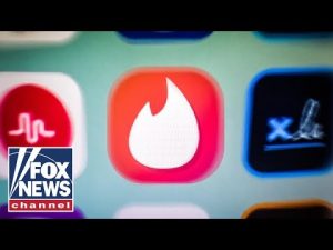 Read more about the article Dating Apps Aren’t Working: Gen-X Advice On Finding Love | From The Kitchen Table