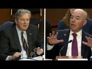 Read more about the article Sen. Kennedy in DISBELIEF with Mayorkas Over His RIDICULOUS Answers