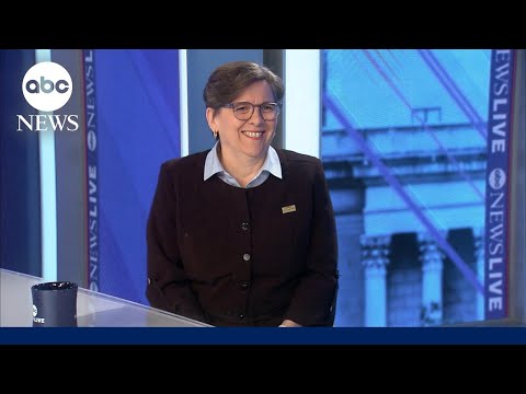 You are currently viewing Roberta Cordano breaks barriers as leader of prestigious deaf university