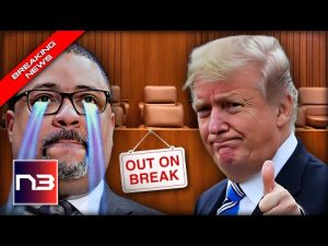 Read more about the article TRUMP ARREST: Manhattan Grand Jury Makes MAJOR Announcement