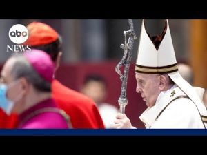 Read more about the article Pope Francis showing marked improvements following bronchitis infection, Vatican says