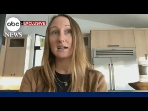 Read more about the article Juror speaks out after Gwyneth Paltrow is victorious in civil ski crash trial l GMA