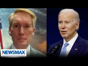 Read more about the article Biden looks to control your investments through ESG: James Lankford | Wake Up America