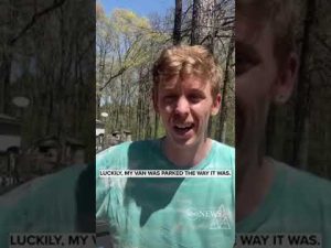 Read more about the article Arkansas man rides out tornado in his van | ABC News