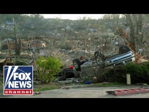 Read more about the article Huckabee: Devastation left behind by tornado ‘looks like a carpet bomb’