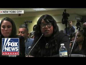 Read more about the article Mother of murdered veteran shreds Manhattan DA: Do your damn job!