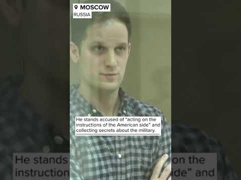 You are currently viewing Wall Street Journal reporter Evan Gershkovich seen for first time in weeks during court hearing