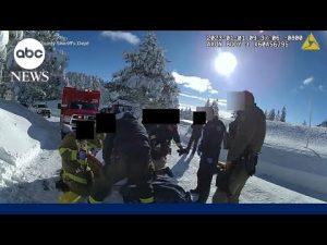 Read more about the article Video shows 1st responders rushing to save Jeremy Renner after snowplow accident l GMA